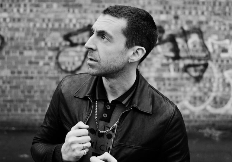 Nouveau single de Miles Kane